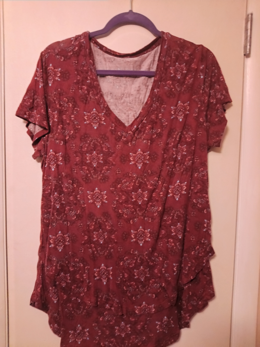 Latched Mama Dark Pink Boyfriend T